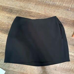 A&f black mini skirt